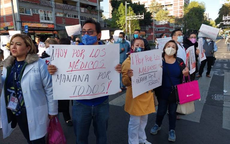 <strong>Protestan Médicos del Hospital 20 de Noviembre</strong>