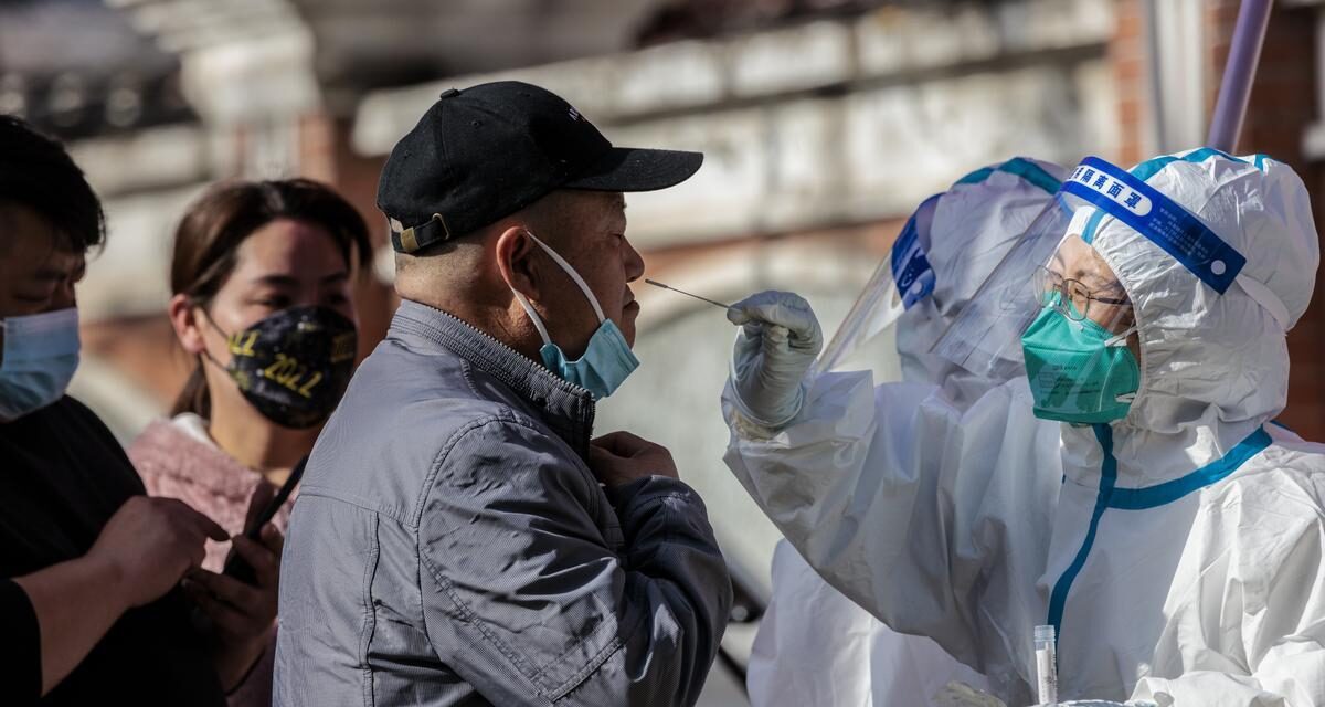 <strong>Repunta en China la Pandemia COVID-19 Con 60,000 Muertes en un Mes</strong>