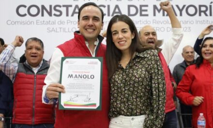 <strong>Recibe Manolo Jiménez Constancia de Mayoría en Coahuila</strong>