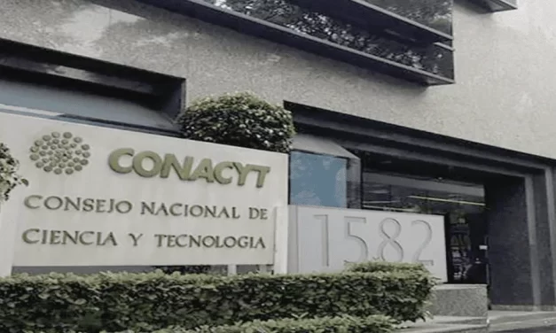 Ignorantes Diputados Revientan al CONACYT