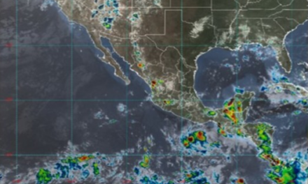 Prevén fuertes lluvias en centro y sur de México por onda tropical 25