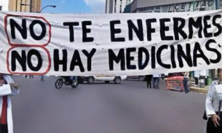 Se Agudiza Escasez de Medicamentos en México