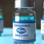 Vacuna de Pfizer Contra Covid- 19 Causa Efectos Secundarios en Una Mujer
