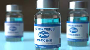 Vacuna de Pfizer Contra Covid- 19 Causa Efectos Secundarios en Una Mujer