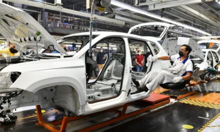 Vendió Volkswagen 13,944 automotores durante abril en México