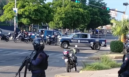 Nueva Balacera en Culiacán, Sicarios se Refugian en una Plaza Comercial