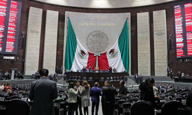 «2 de octubre no se olvida»; marchas y disturbios en Ciudad de México