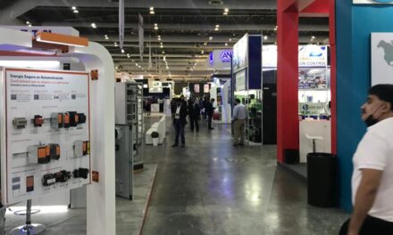 Empresas van por 500 mdp en la Expo Eléctrica Solar de Monterrey