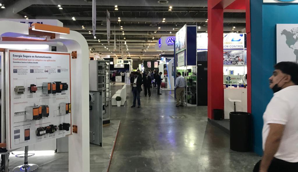 Empresas van por 500 mdp en la Expo Eléctrica Solar de Monterrey