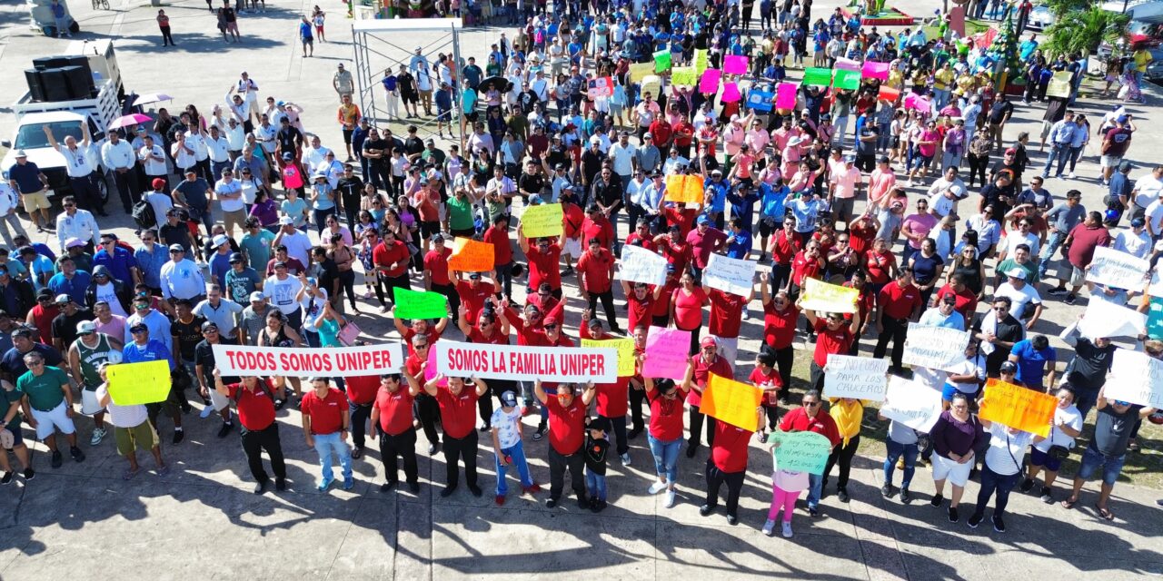 Mexicanos protestan en Cozumel contra el impuesto a cruceristas