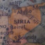 Rebeldes derrocan al Gobierno de Siria; su presidente, Bashar al-Assad, huye