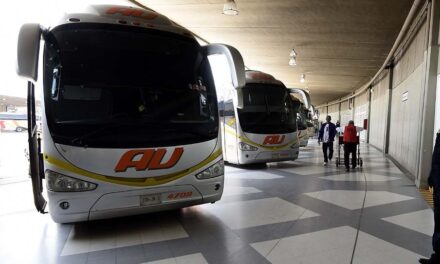 Hasta el 3 de enero habrá descuento a estudiantes y maestros en transporte: SICT