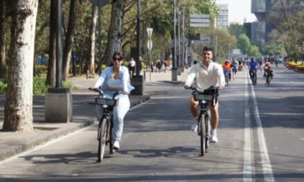 Baten récord ciclistas en la Ciudad de México