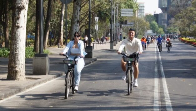 Baten récord ciclistas en la Ciudad de México